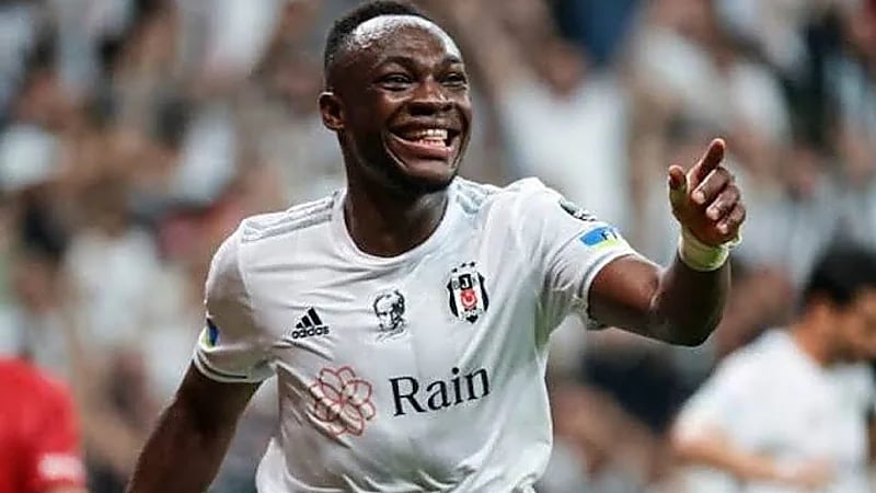 استبعاد موليكا من تدريبات الخلود بقرار فني