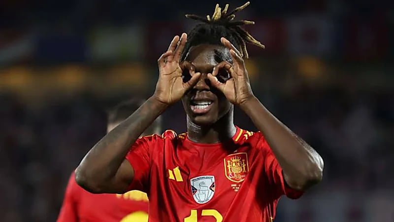 باريس سان جيرمان ينافس برشلونة بقوة لضم نيكو ويليامز