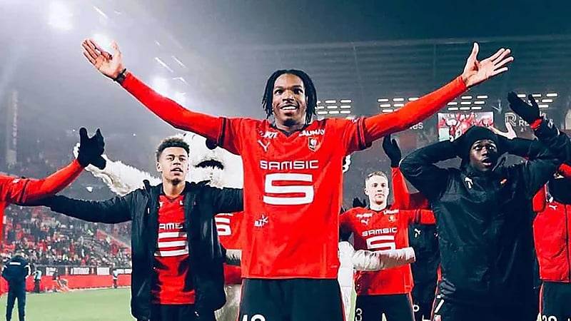 رين يحبط خطط الهلال للتعاقد مع جاكيه