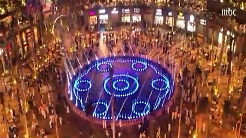 سائحان هولنديان يكشفان انطباعهما عن موسم الرياض: "تجربة مدهشة"