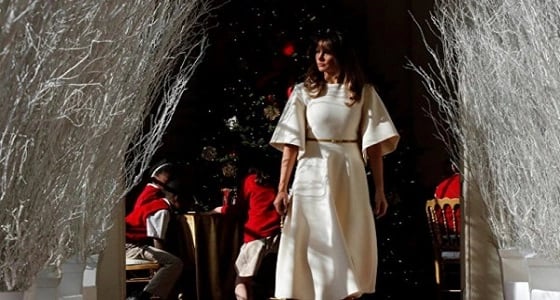 بالفيديو... ميلاينا ترامب تزيين البيت الأبيض احتفالا بعيد الميلاد