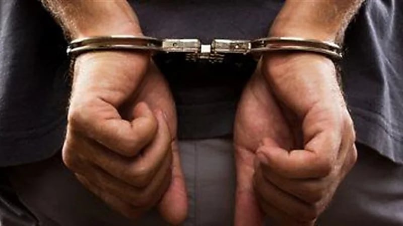 شاب يخدع 30 فتاة عبر «سناب شات» ويستولي على أموالهن