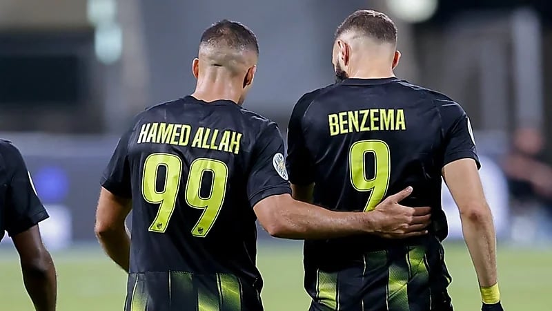 لاعب الاتحاد السابق ينتقد حمدالله وبنزيما .. فيديو