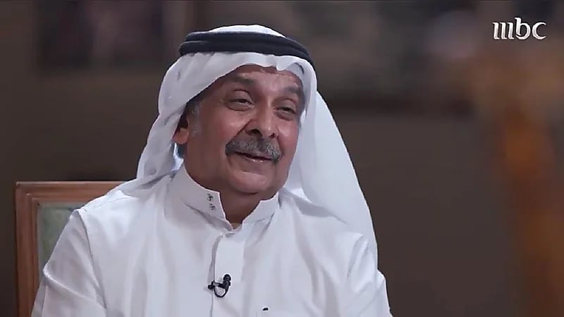 بالفيديو.. قصة مواطن تحدى الصعاب حتى أصبح عالم بارز في الكيمياء