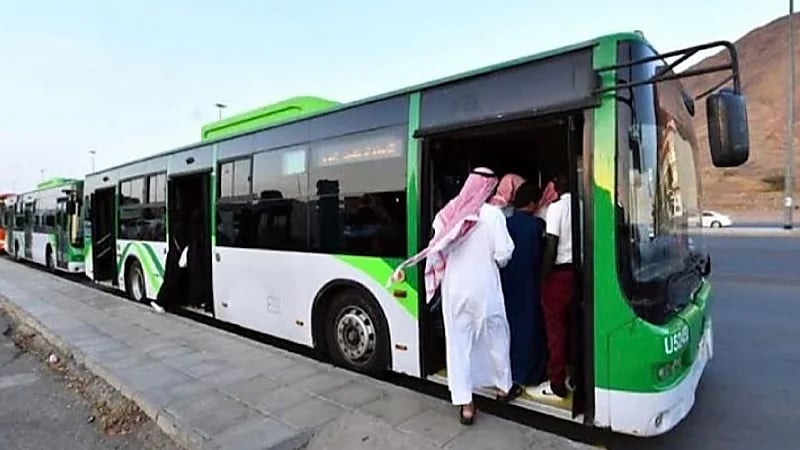 "النقابة العامة للسيارات" تؤكد نجاح التجربة الميدانية للنقل الترددي لحج هذا العام