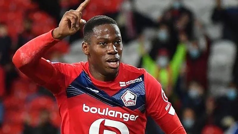 برشلونة ينافس على ضم ديفيد