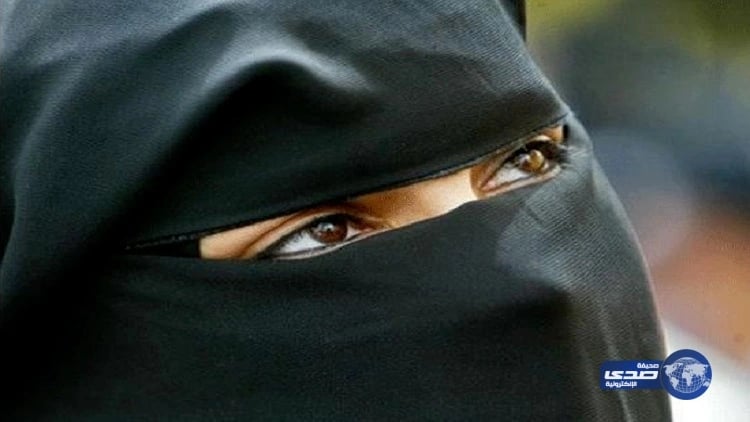 لعدم شعورها بالإنتماء.. "إماراتية" تطالب القضاء بـ"تغيير جنسها"