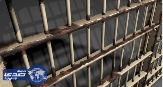 القبض على ثلاث لصوص سرقوا المحال التجارية بجدة