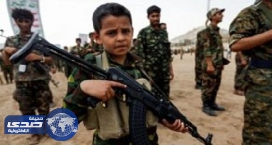 مسئول حوثي يقترح تعليق الدراسة في صنعاء وإرسال الطلاب للقتال في صفوف الانقلابيين