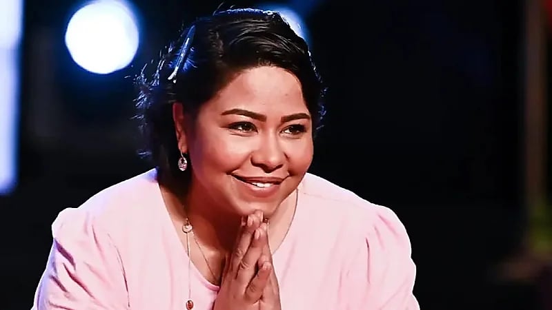 مستشار وزير الإعلام اللبناني يوضح تفاصيل التحقيق مع الفنانة شيرين عبد الوهاب وزوجها (فيديو)