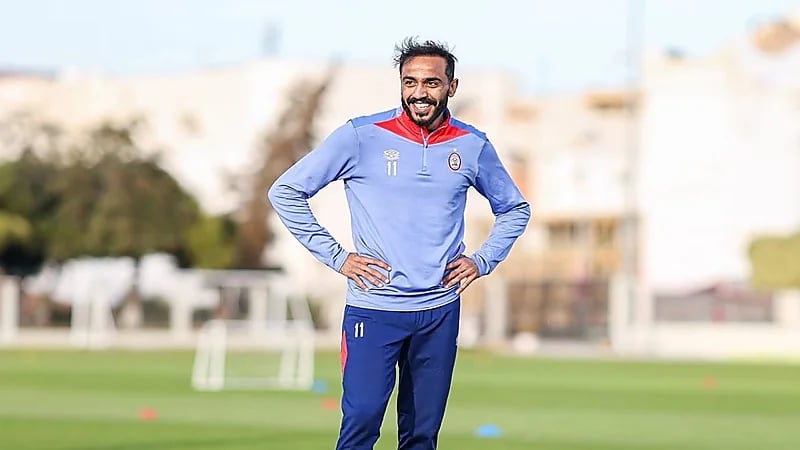 القادسية الكويتي يعلن التعاقد مع محمود كهربا