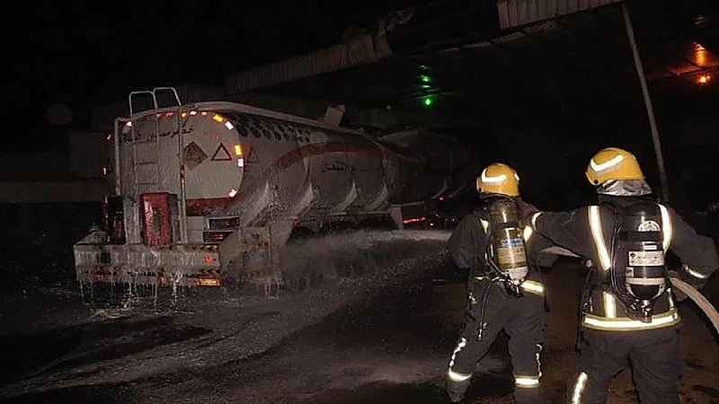 وفاة وإصابة في حادث وميض لحظي بتبوك