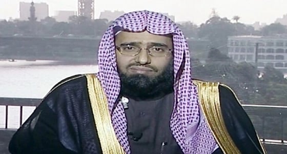 " الفوزان " يوضح الفرق بين لفظي " النصارى " و " المسيحيين "