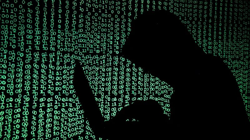 بالفيديو .. إجراء يجب اتباعه حال تضرر المنشأة من حملات التضليل بمواقع التواصل