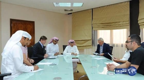 الاتحاد يحاول كسب ود " الفيفا " لرفع حظر التسجيل