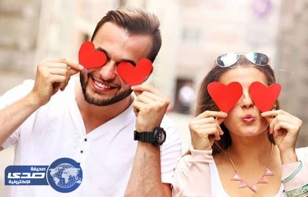 طرق لجعل زوجك يقع في غرامك من جديد بعد سنوات