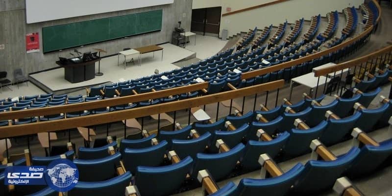 طفل بريطاني يحصل على وظيفة محاضر بأعرق الجامعات البريطانية