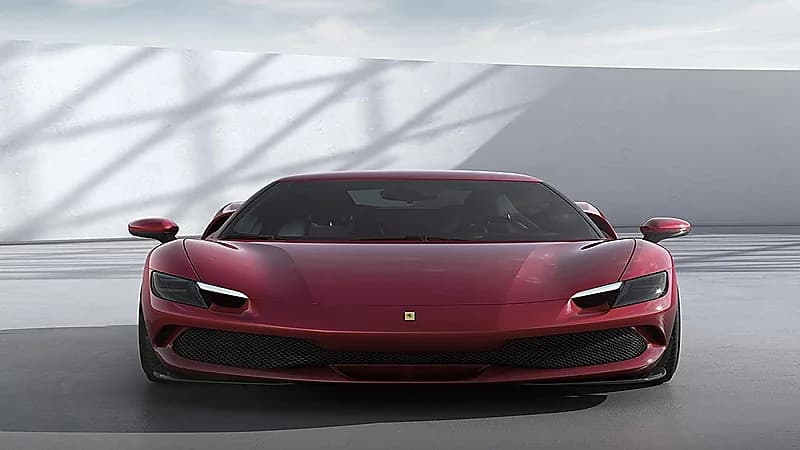 فيراري تطرح سيارة رياضية هجينة بسعر 321 ألف دولار