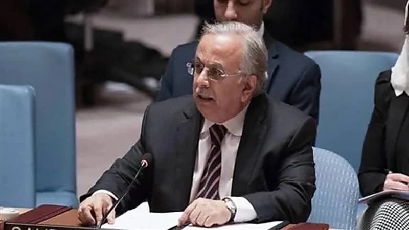 السفير المعلمي: استهداف الحوثي للمدنيين الأبرياء في المملكة جريمة حرب شنيعة