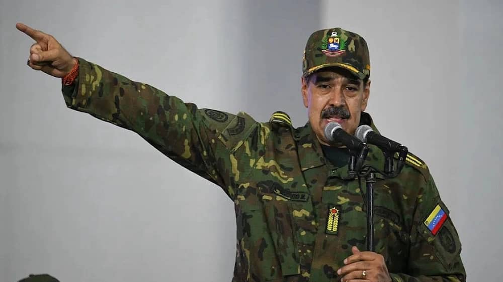 مادورو يتهم واشنطن بالسعي للسيطرة على نفط فنزويلا