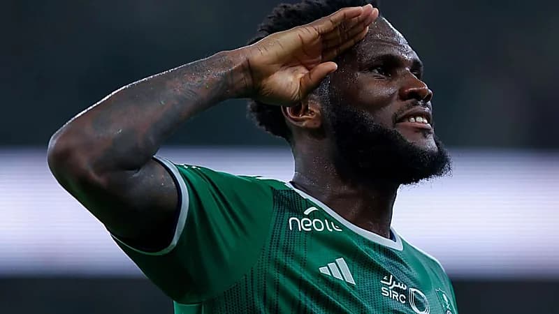 روما يقترب من حسم صفقة كيسيه من الأهلي