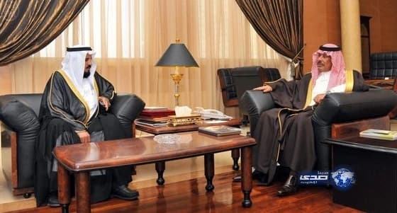 سمو أمير منطقة الباحة يتسلم تقريرا ًمصوراً عن مناشط المعهد العلمي ببلجرشي