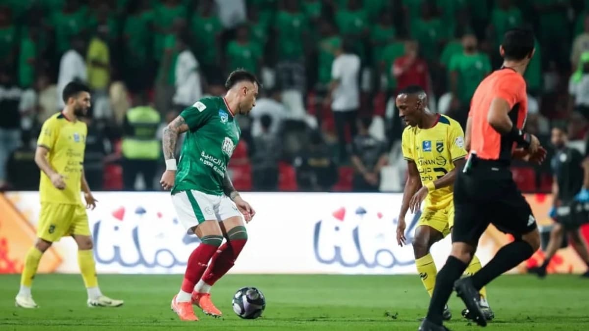 الاتفاق يخطف تعادلاً مثيراً أمام الحزم في الوقت القاتل