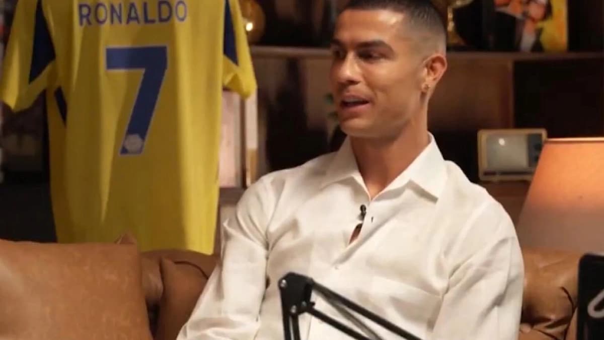 رونالدو يروي قصة مؤثرة له في طفولته: لم يكن لدي ما آكله.. فيديو