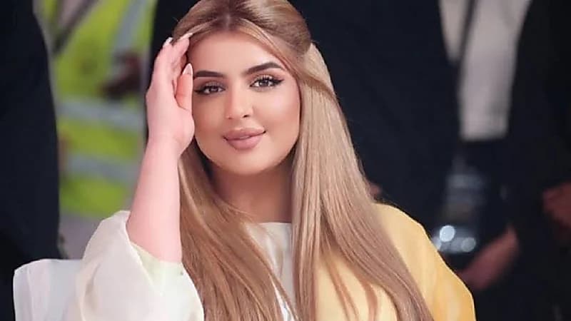 الشيخة مهرة تعلن عن حملها بصورة