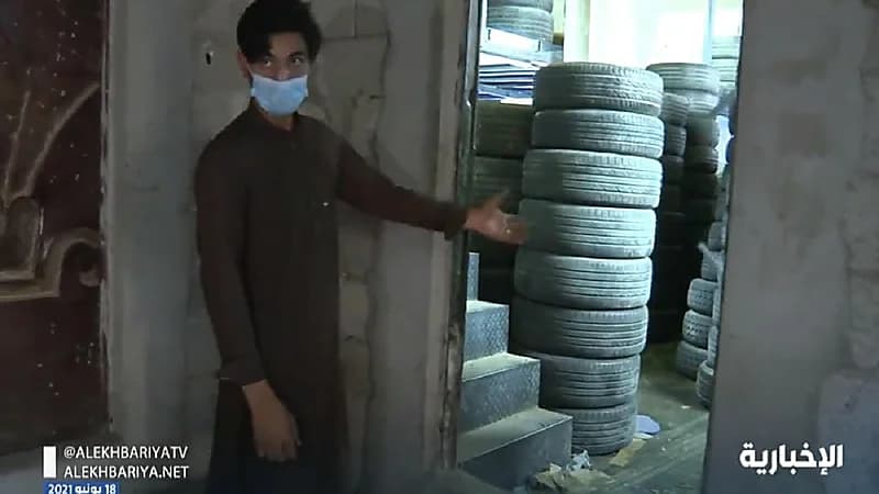 بالفيديو.. العمالة تسيطر على سوق الإطارات في شارع الغرابي بـ الرياض