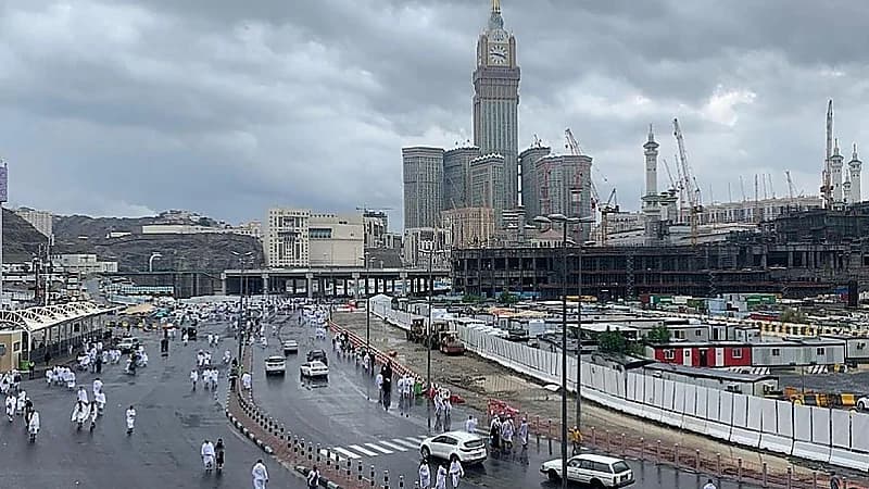 تعليق الدراسة الحضورية المسائية بتعليم مكة المكرمة ومحافظتي الجموم والكامل