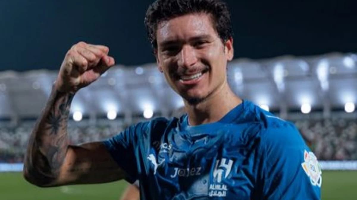 الهلال يعلن تفاصيل إصابة ثنائي الفريق