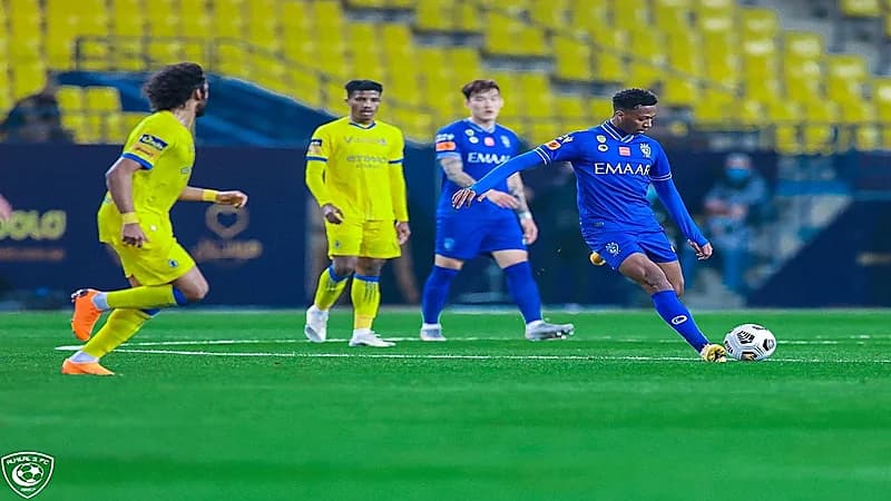 ثنائي برتغالي يقود مباراة الهلال والنصر