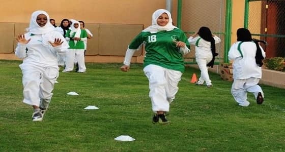 انطلاق دورة كرة قدم للفتيات في جدة.. تعرف على التفاصيل