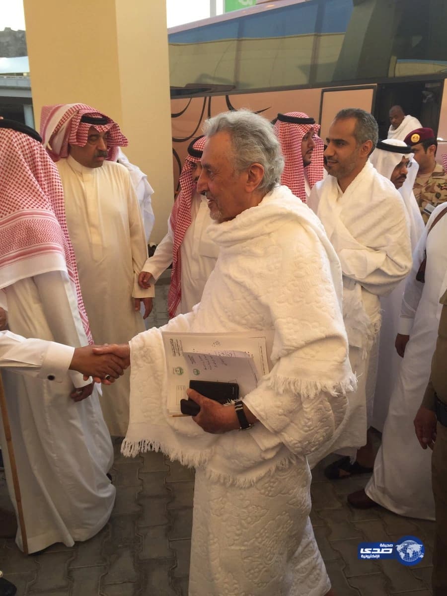 بالصور..وصول أمير مكة "مني" للوقوف ميدانيا علي خدمات الحجاج