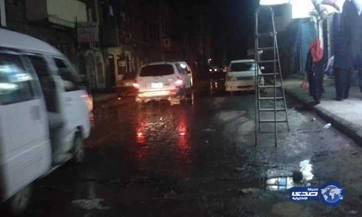 قاطني حي المونسية بالرياض يشتكون من المياه الراكدة