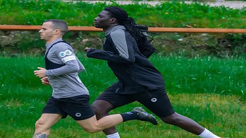 الهلال يتأهب لودية "بينزغاو"