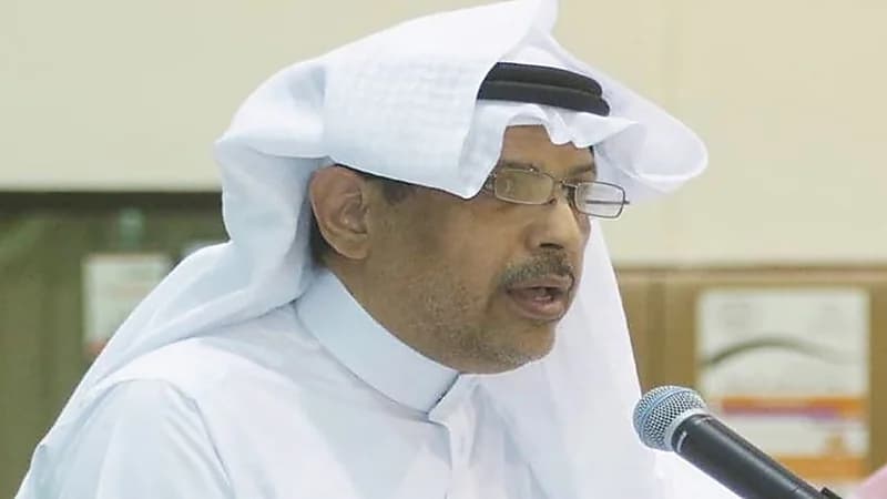 الشباب يحقق شهادة الكفاءة المالية