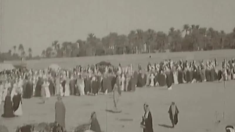 شاهد.. الفرق بين العرضتين السعودية المستخدمة في مناسبة الاستعداد لحملات التوحيد