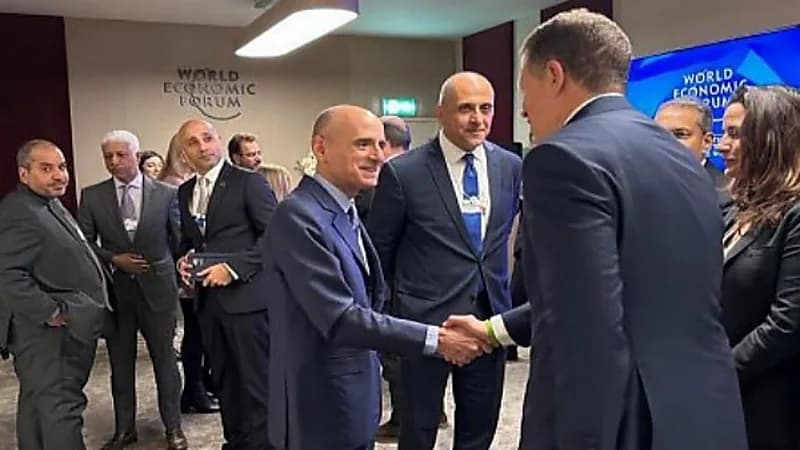 الجبير يستعرض مبادرات المملكة للحفاظ على البيئة والحد من التغير المناخي