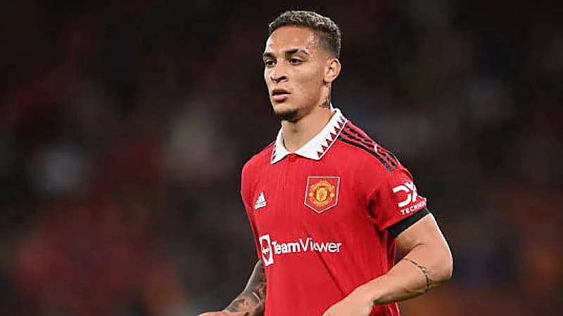 أنتوني يرفض عرضًا سعوديًا