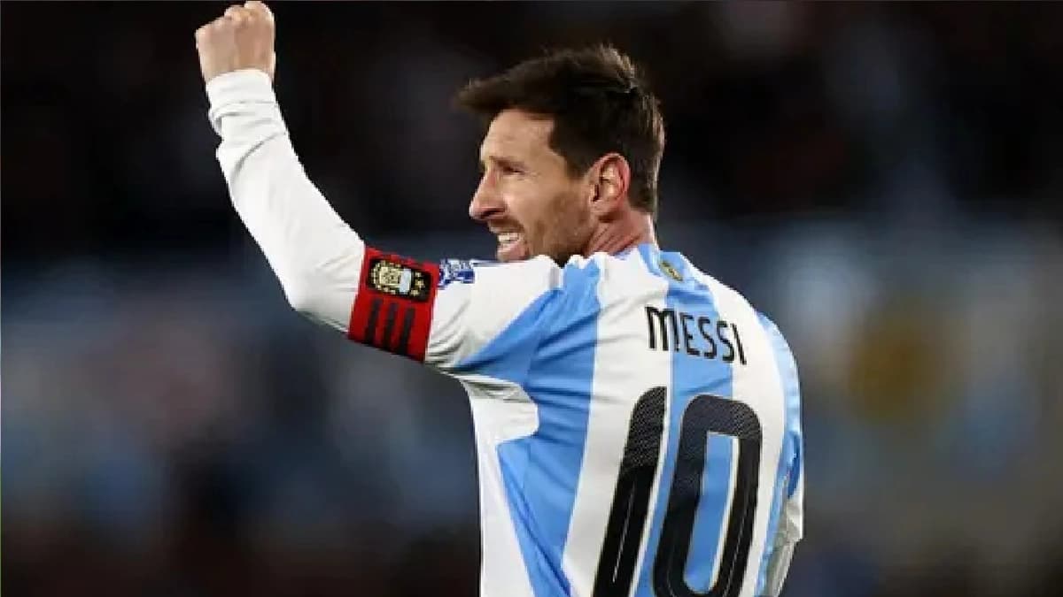 ميسي بديل في مباراة الأرجنتين وفنزويلا