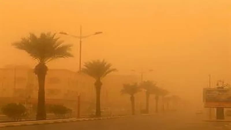 "المرور" توجه نصائح هامة للقيادة أثناء موجة الغبار