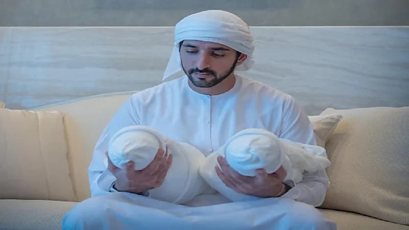 ولي عهد دبي ينشر صورة توأمه "راشد وشيخة"