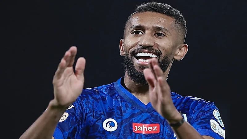 الفرج ينفي اعتزاله كرة القدم: سأعود للملاعب قريبا