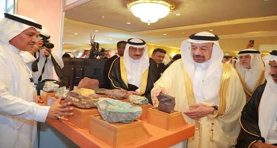 وزير الطاقة والصناعة والثروة المعدنية يدشن فعاليات المؤتمر الجيولوجي الدولي الثاني عشر