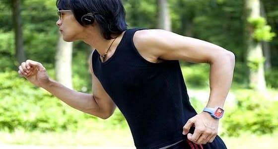 الاستماع للموسيقى أثناء التمارين الرياضية يجهد النفس ويعرضك للمخاطر