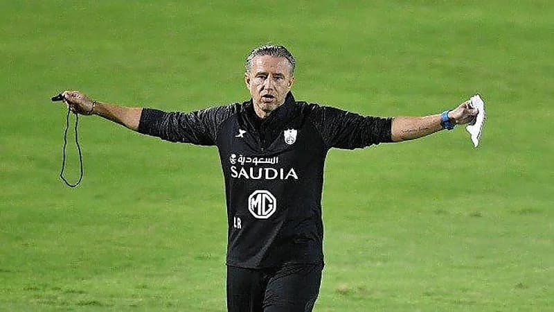 الأهلي يترقب تقرير "المحياني" عن ريجيكامب